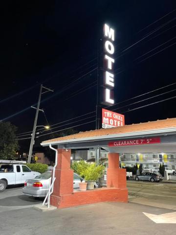 The Oaks Motel Oakland Exteriör bild